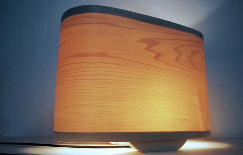 Wagon Maple - Χειροποίητο Ξύλινο Επιτραπέζιο Φωτιστικό