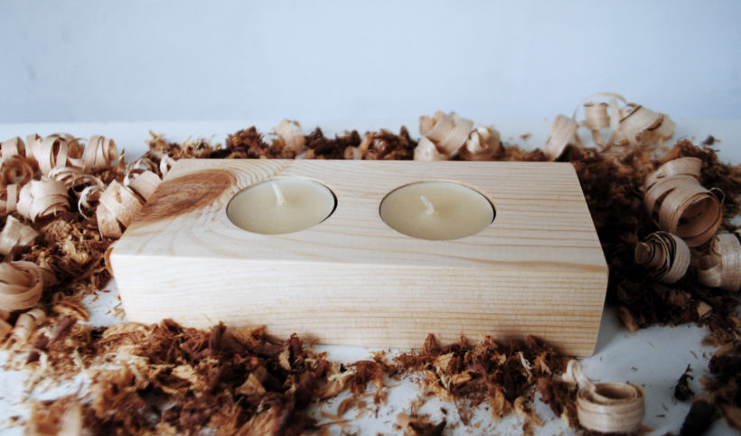 Wooden tea light candle holder spruce for 2 candles