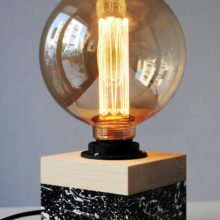 Handmade Wooden Edison cube Table Lamp 'Spruce Multi' Splashes