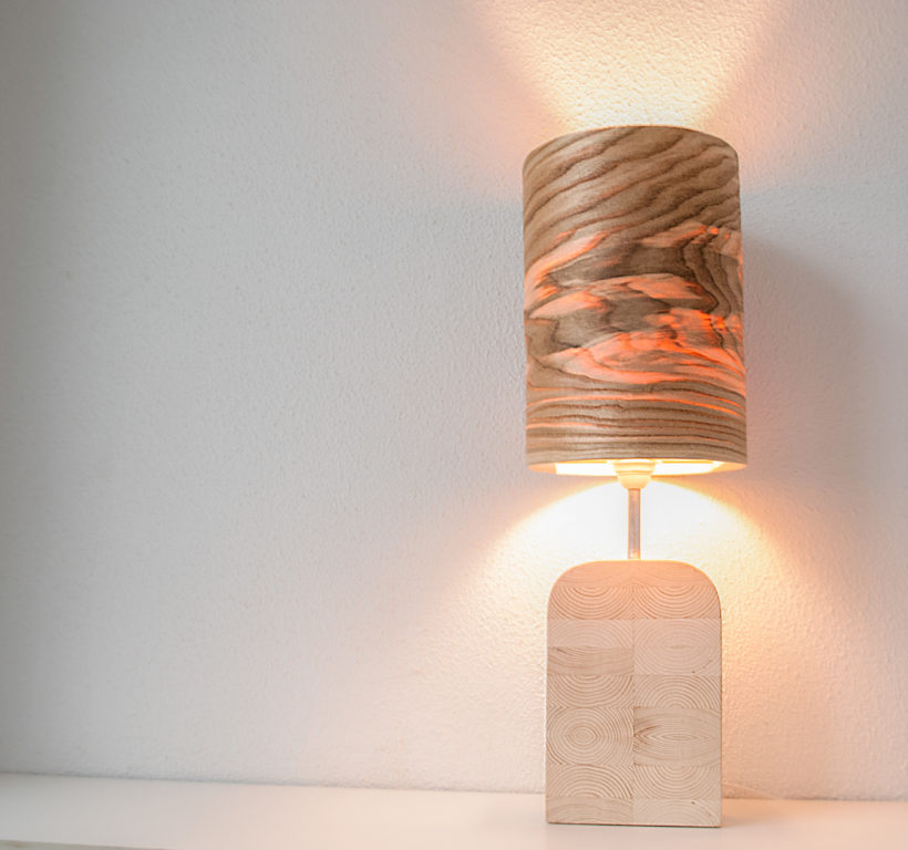 Χειροποίητο Ξύλινο Επιτραπέζιο Φωτιστικό 'Motif Wood 6 Olive'