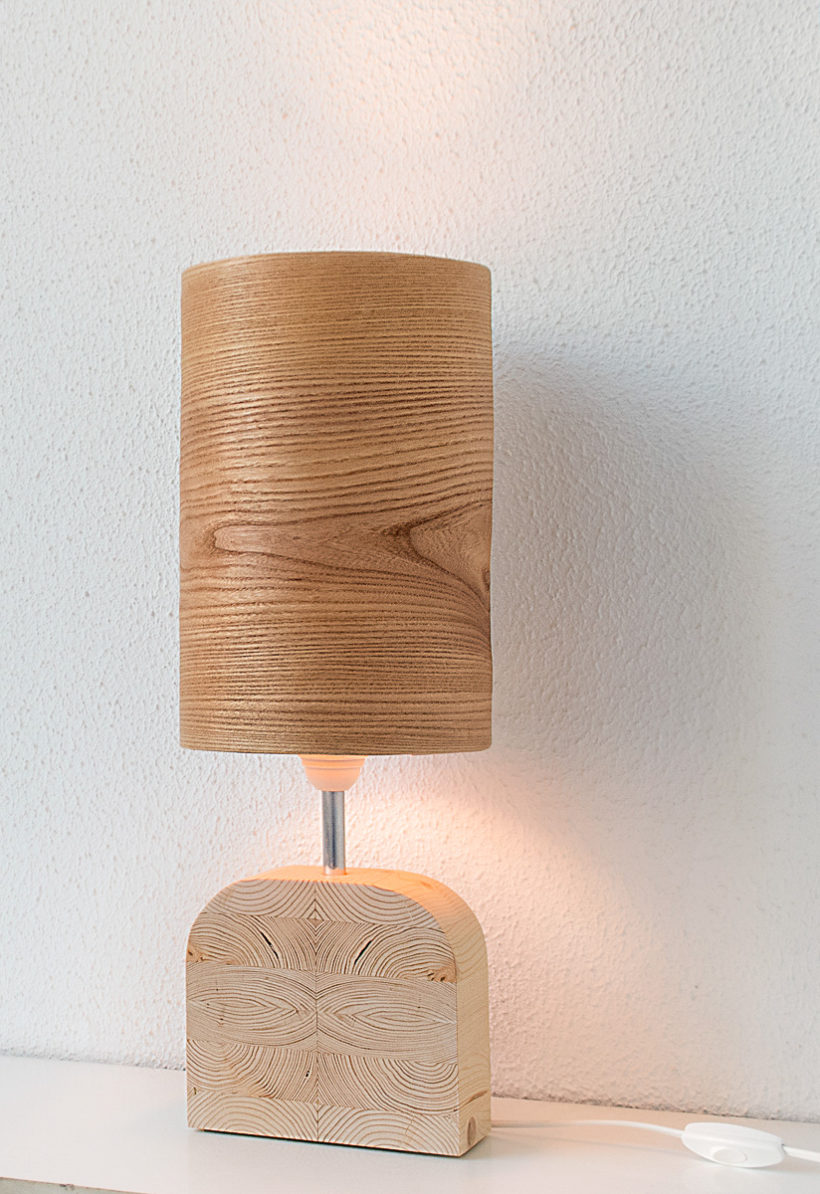 Χειροποίητο Ξύλινο Επιτραπέζιο Φωτιστικό 'Motif Wood 4 Elm'