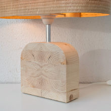 Handmade Wooden Table Lamp 'Motif Wood 4 Oak Wagon'