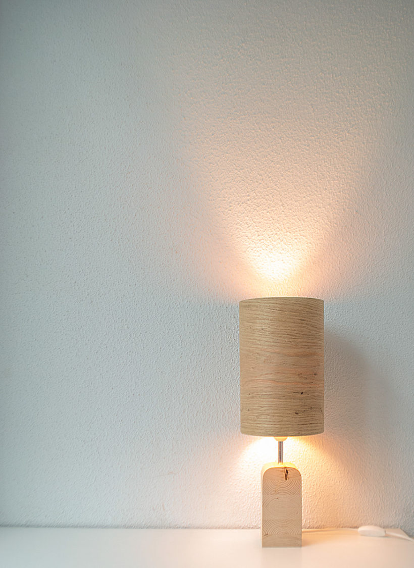 Handmade Wooden Table Lamp 'Motif Wood 2 Oak rustic'