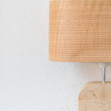 Handmade Wooden Table Lamp 'Motif Wood 4 Oak Wagon'