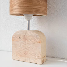 Handmade Wooden Table Lamp 'Motif Wood 4 Elm'