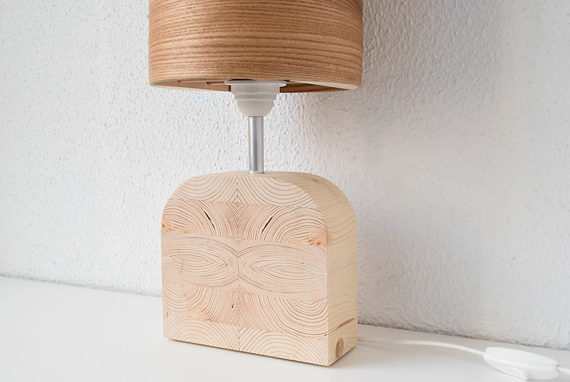 Χειροποίητο Ξύλινο Επιτραπέζιο Φωτιστικό 'Motif Wood 4 Elm'