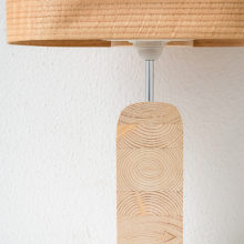 Handmade Wooden Table Lamp 'Motif Wood 3 Oak Wagon'