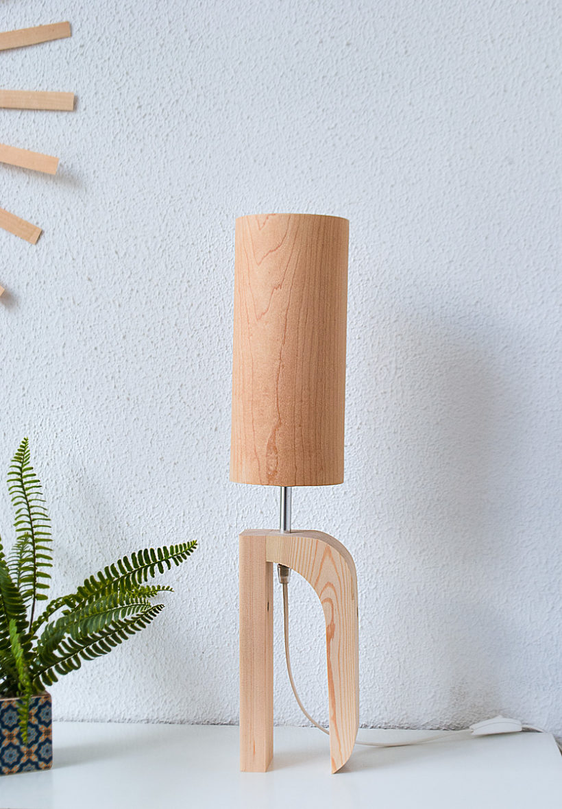 Handmade Wooden Table Lamp 'Shapes' - Giraffe Maple