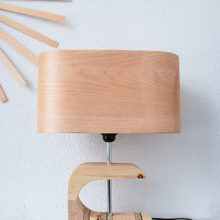 Handmade Wooden Table Lamp 'Shapes' - Wagon maple