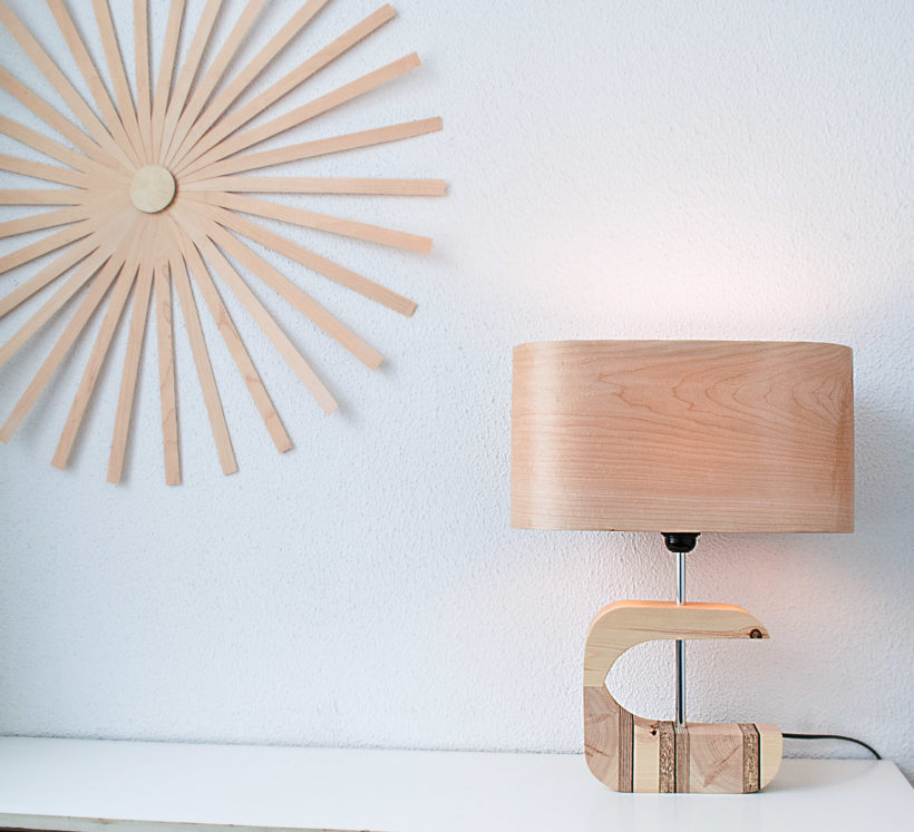 Handmade Wooden Table Lamp 'Shapes' - Wagon maple