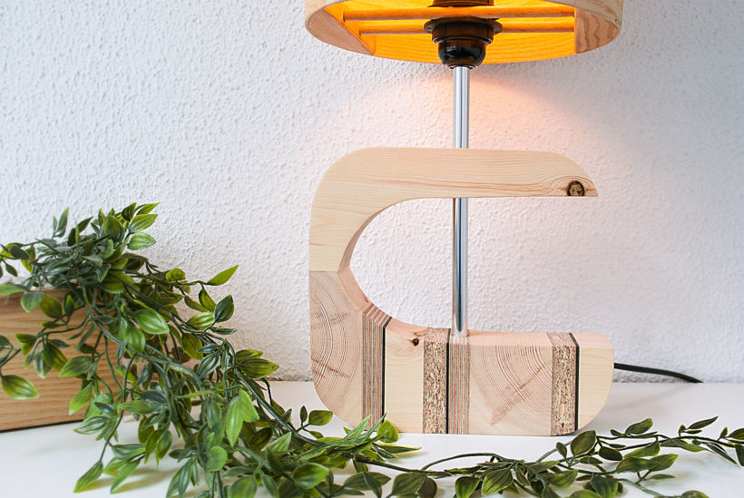 Handmade Wooden Table Lamp 'Shapes' - Olive