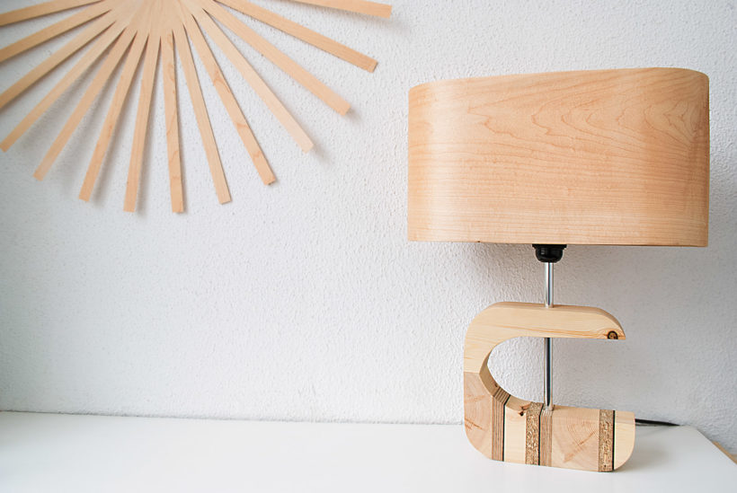 Handmade Wooden Table Lamp 'Shapes' - Wagon maple