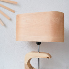 Handmade Wooden Table Lamp 'Shapes' - Wagon maple
