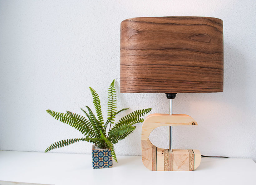 Handmade Wooden Table Lamp 'Shapes' - Wagon walnut