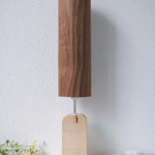 Χειροποίητο Ξύλινο Επιτραπέζιο Φωτιστικό 'Motif Wood 2 Walnut Tall'