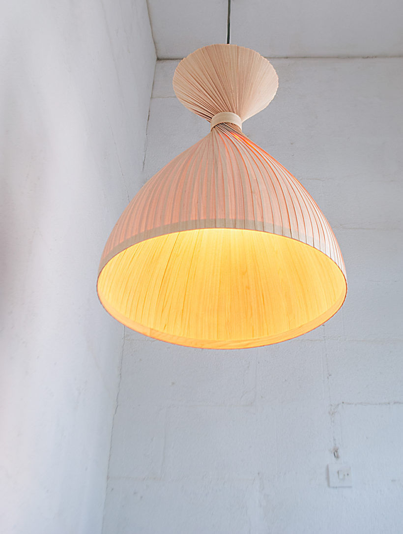 Χειροποίητο Ξύλινο Φωτιστικό Οροφής - 'Teepee Maple'