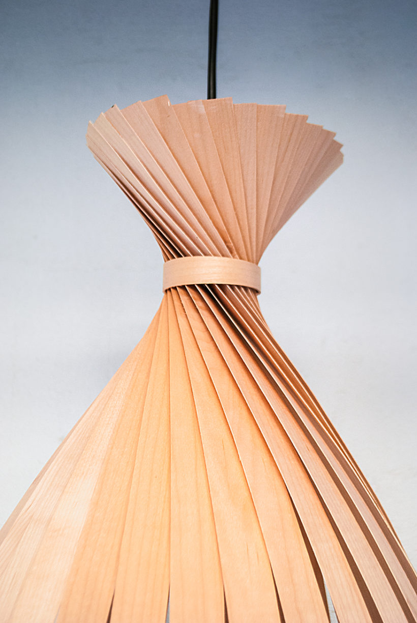 Χειροποίητο Ξύλινο Φωτιστικό Οροφής - 'X Teepee Maple'