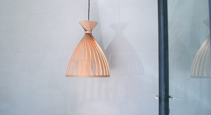 Χειροποίητο Ξύλινο Φωτιστικό Οροφής - 'X Teepee Maple'