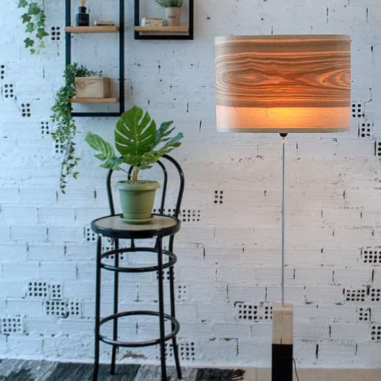 Χειροποίητο Ξύλινο Φωτιστικό Δαπέδου - 'Wagon Olive'