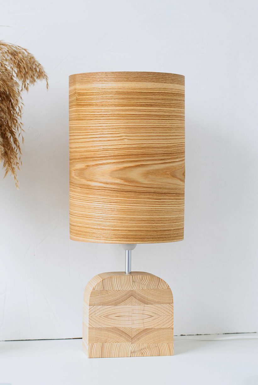 Handmade Wooden Table Lamp 'Motif Wood 4 Olive Big'