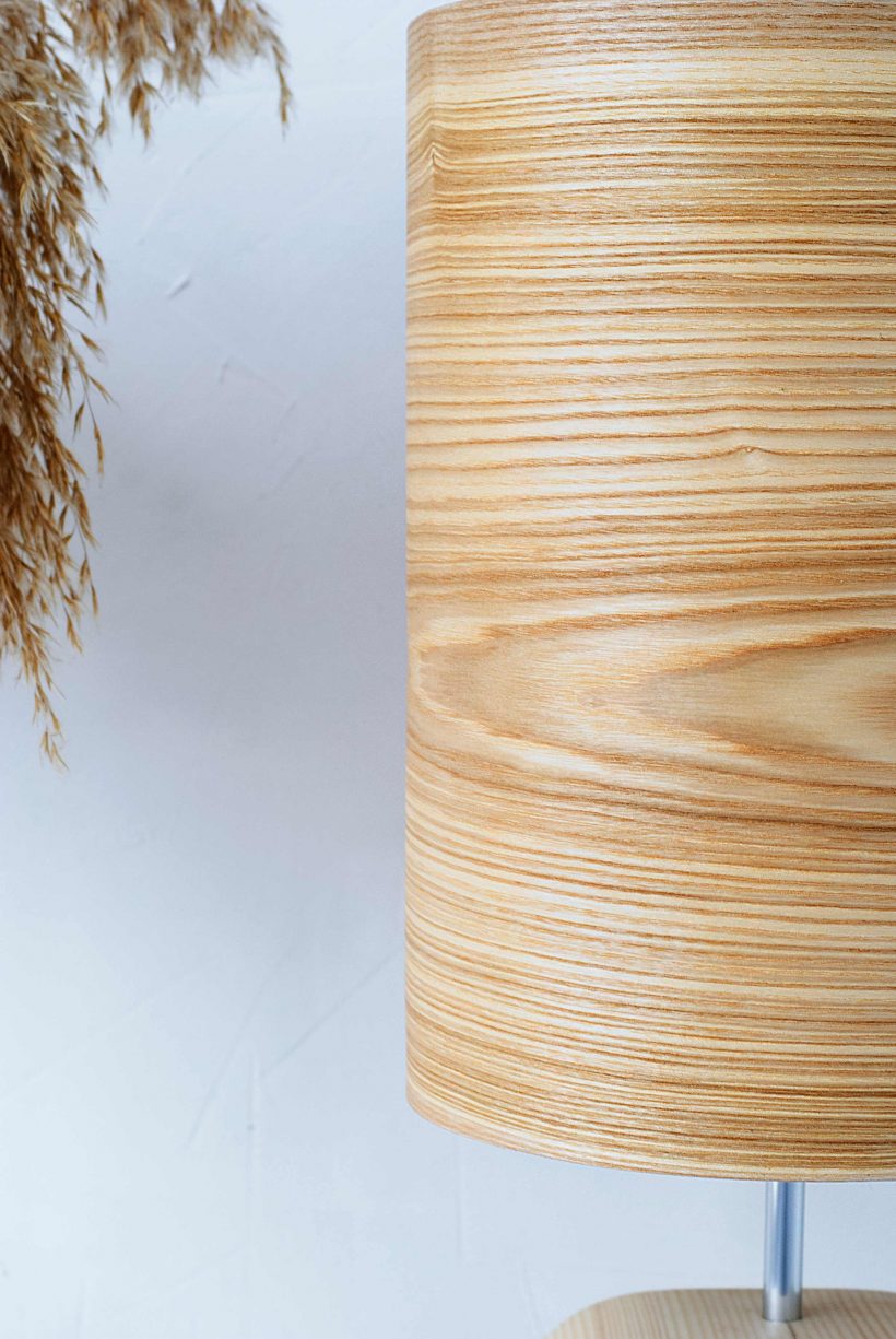 Handmade Wooden Table Lamp 'Motif Wood 4 Olive Big'