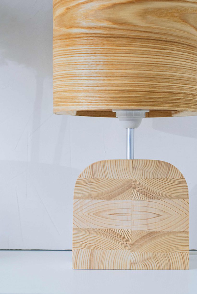 Handmade Wooden Table Lamp 'Motif Wood 4 Olive Big'