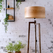 Handmade Wooden Floor Lamp 'Tripod II Olivie Paint Base' Handmade Wooden Floor Lamp 'Tripod II Olivie Paint Base'