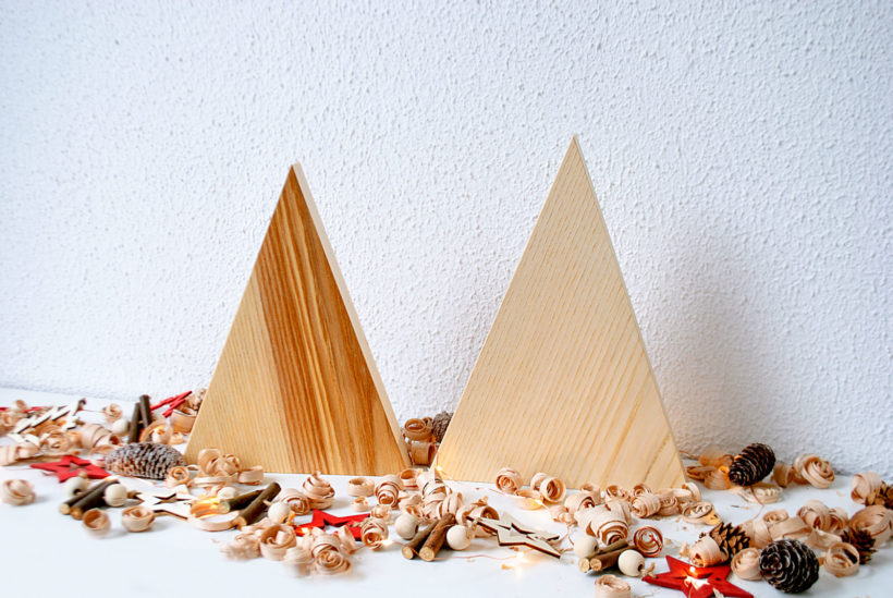 Handmade Wood Christmas Trees Decoration, Olive & Ash