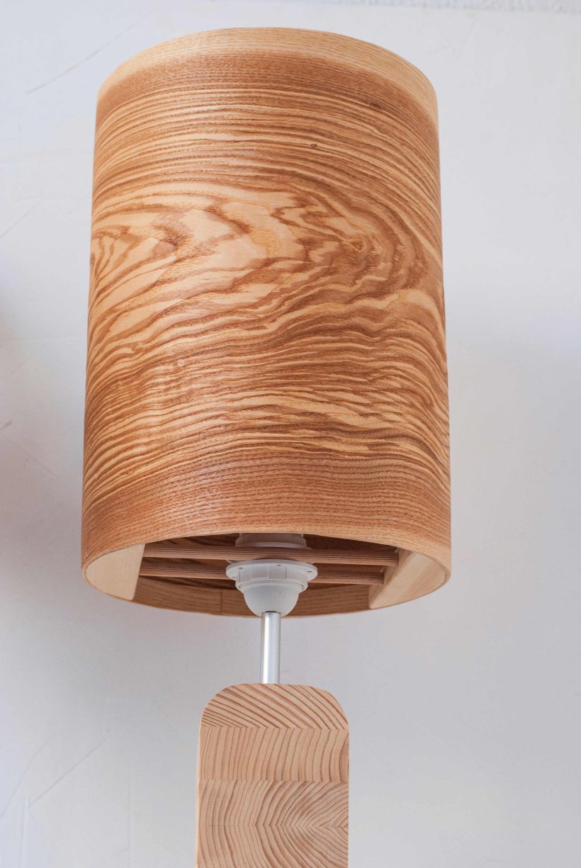 Χειροποίητο Ξύλινο Επιτραπέζιο Φωτιστικό 'Motif Wood 3 Olive'