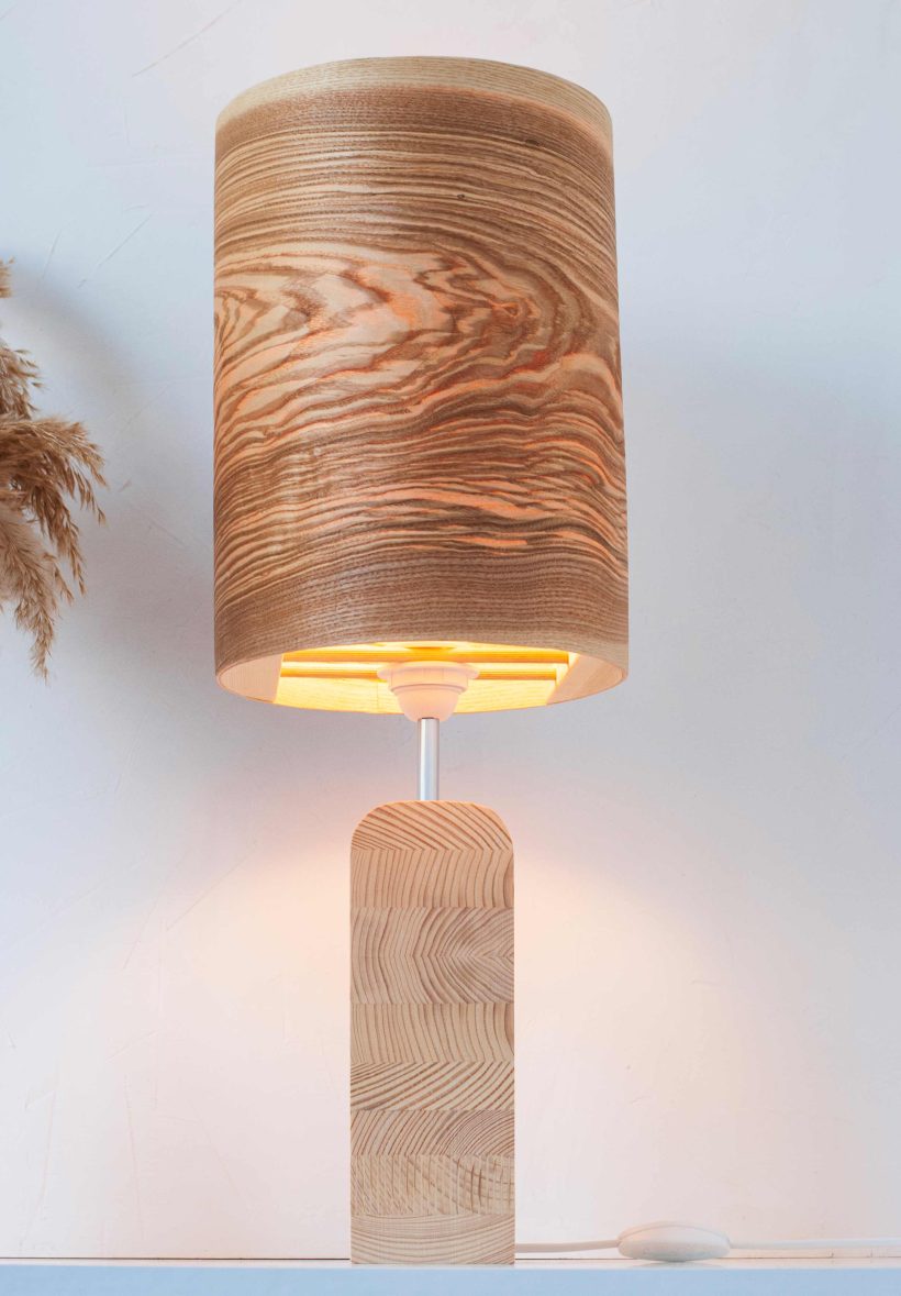 Χειροποίητο Ξύλινο Επιτραπέζιο Φωτιστικό 'Motif Wood 3 Olive'