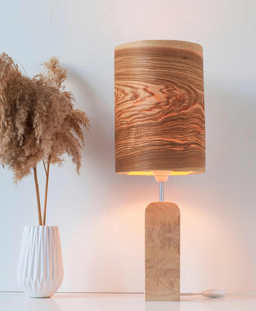 Χειροποίητο Ξύλινο Επιτραπέζιο Φωτιστικό 'Motif Wood 3 Olive'