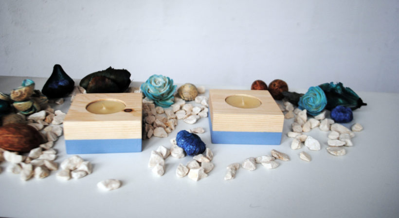 Wooden tea light candle holder spruce set of 2 pieces – paint blue-grey Wooden tea light candle holder spruce set of 2 pieces – paint blue-grey