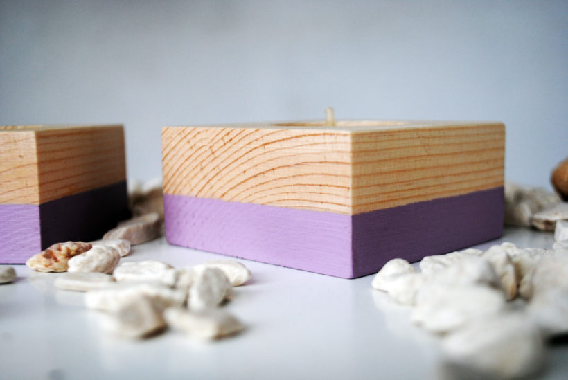 Wooden tea light candle holder spruce set of 2 pieces – paint violet