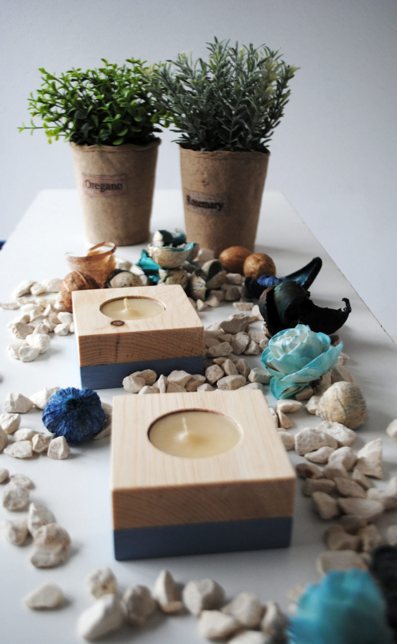 Wooden tea light candle holder spruce set of 2 pieces – paint blue-grey Wooden tea light candle holder spruce set of 2 pieces – paint blue-grey