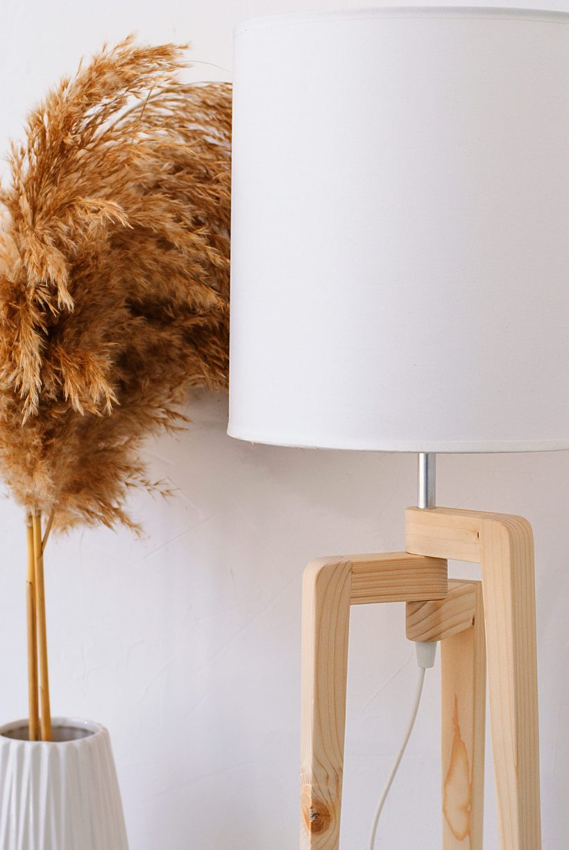Tripod II Mini - Handmade Wooden Table Lamp
