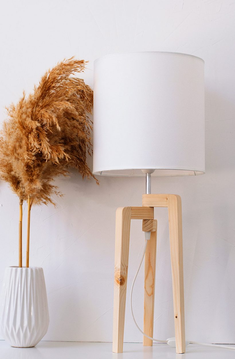 Tripod II Mini - Handmade Wooden Table Lamp