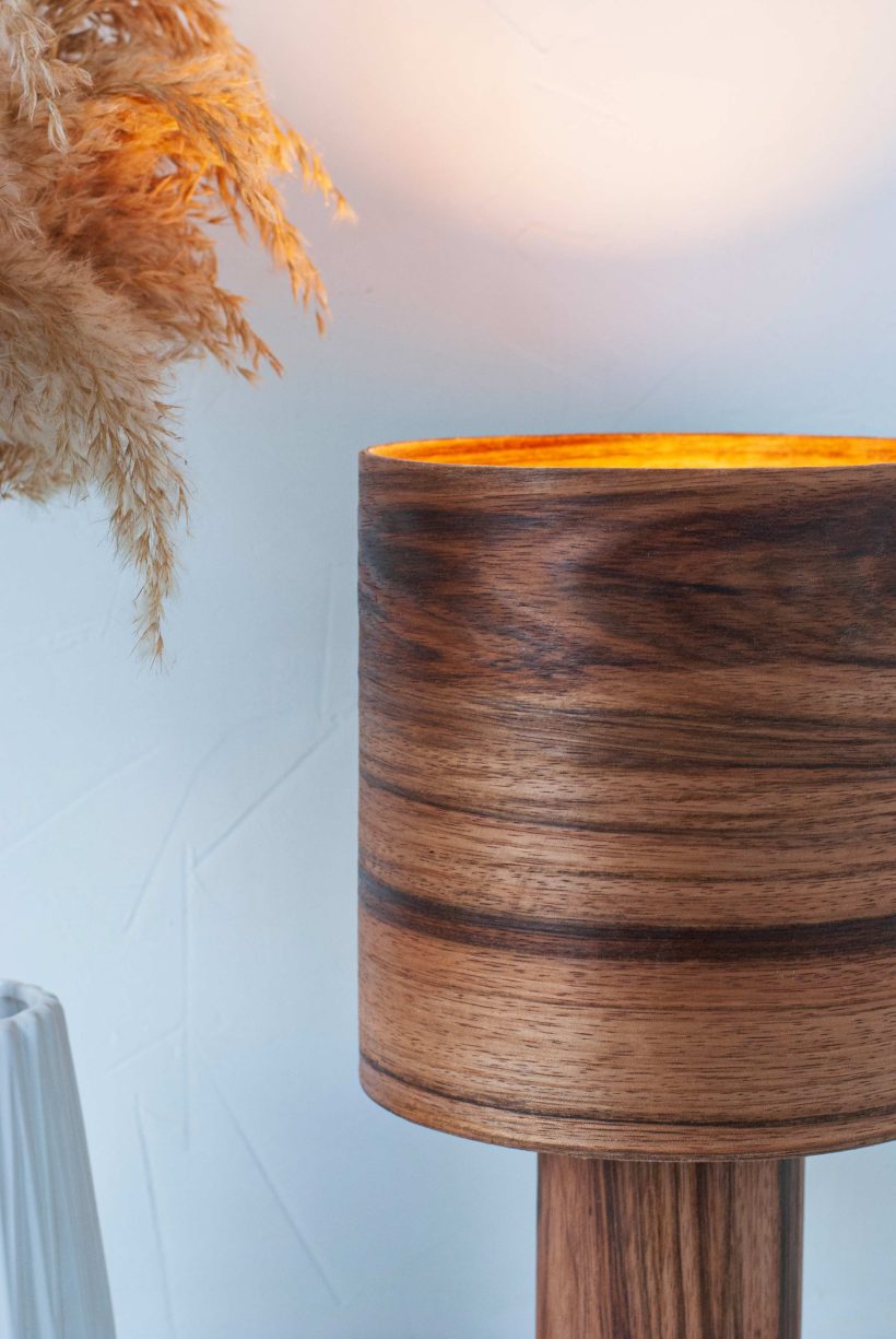 Handmade Wooden Table Lamp "Barrel II Mango"