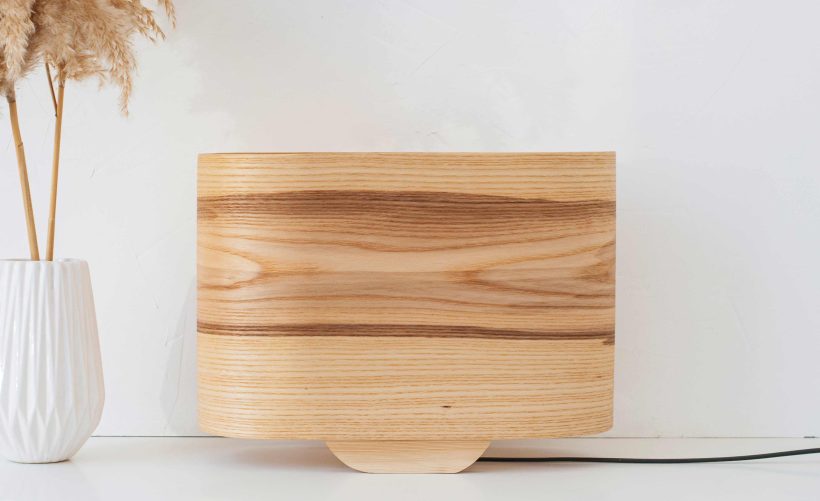 Wagon Olivie - Handmade Wooden Table Lamp