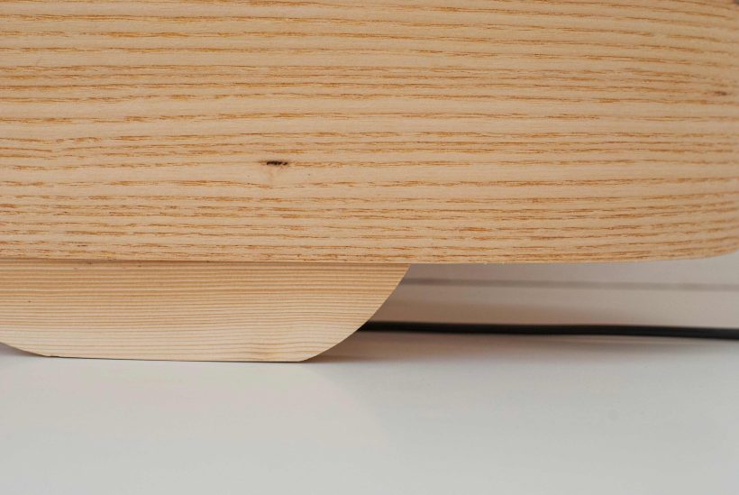 Wagon Olivie - Handmade Wooden Table Lamp