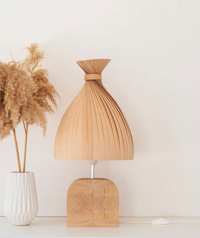 Handmade Wooden Table Lamp 'Motif Wood 4 Teepee'