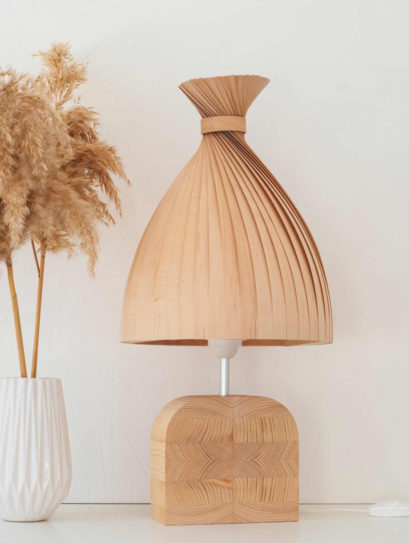 Handmade Wooden Table Lamp 'Motif Wood 4 Teepee'