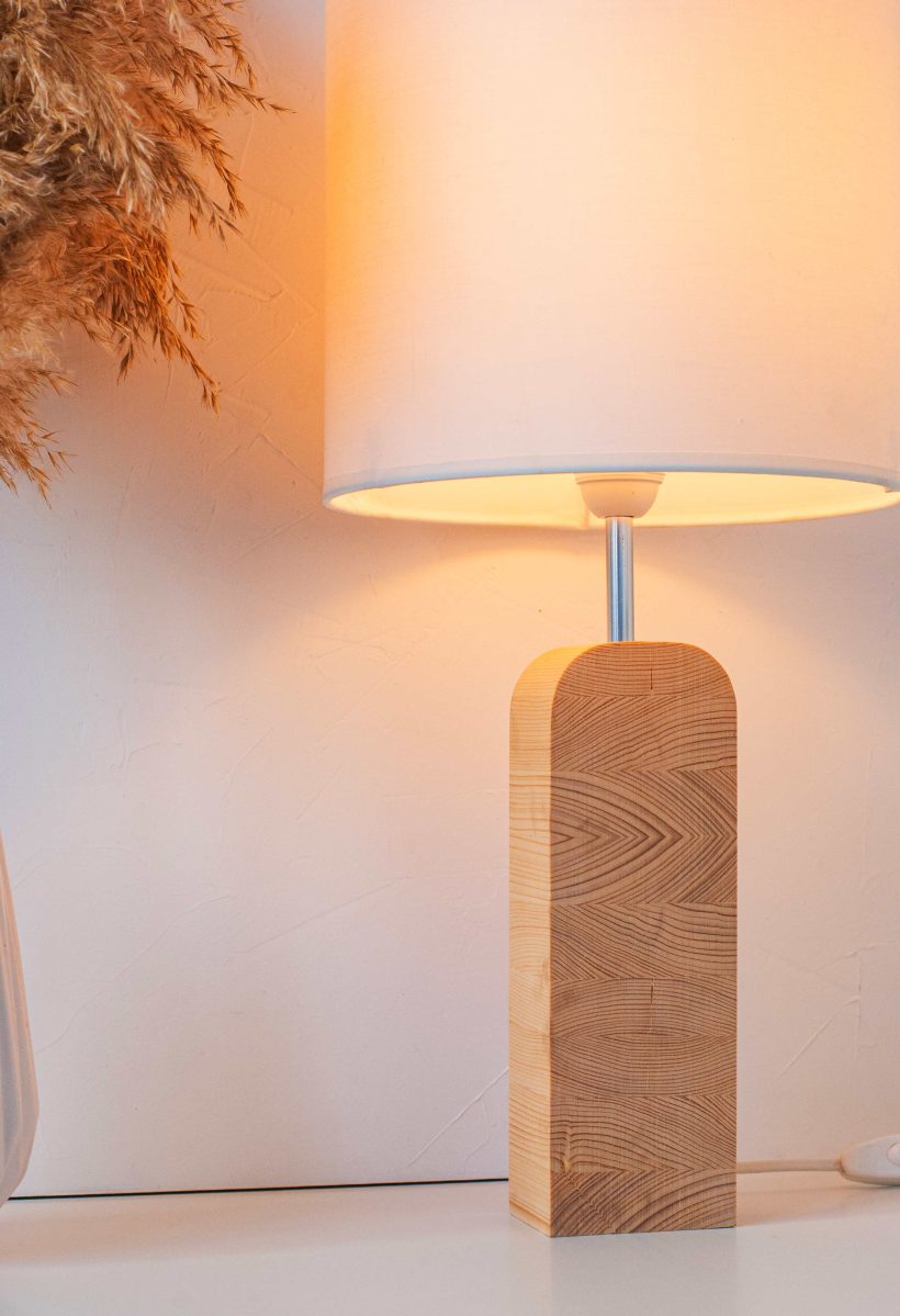 Handmade Wooden Table Lamp " Motif Wood 3"